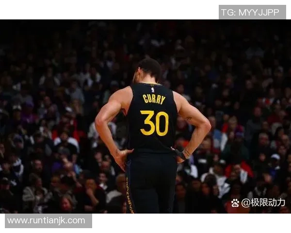 39岁法国足球明星重返赛场展现不凡实力与激情引发球迷热议